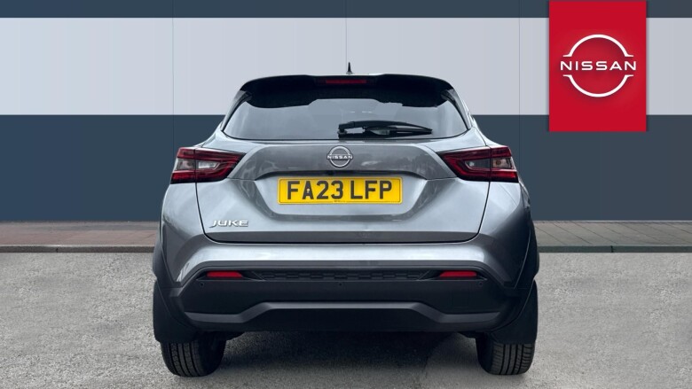 Nissan Juke 1.0 DiG-T 114 N-Connecta 5dr Petrol Hatchback